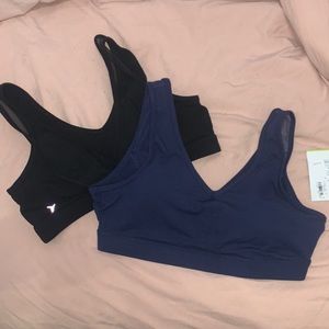 OLD NAVY- Sports bra